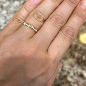 14K gold, yellow twist band